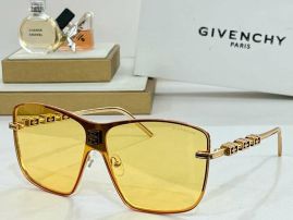 Picture of Givenchy Sunglasses _SKUfw56576530fw
